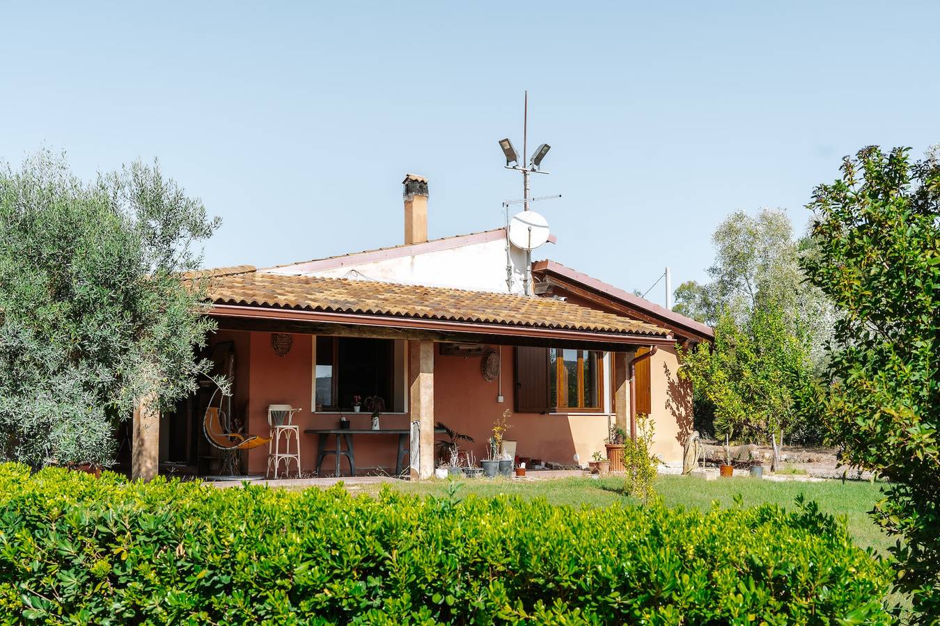 Villa 'Casa Serra' mit Bergblick, Wlan und Klimaanlage in Campidano