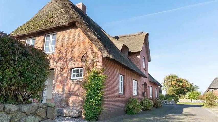 Ferienhaus für 4 Personen, mit Garten und Terrasse in Oldsum - 3