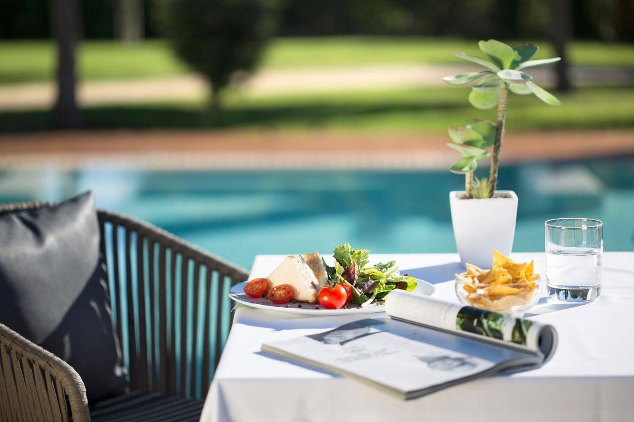 Las Gaviotas Suites Hotel & Spa in Playa de Muro, Muro