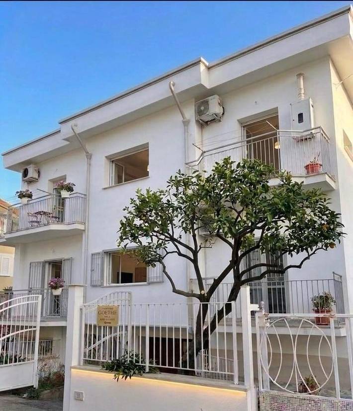 Ferienwohnung für 5 Personen, mit Balkon und Ausblick in Paestum - 2