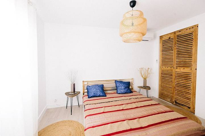 Location de vacances pour 8 personnes, avec terrasse à Bessan - 3