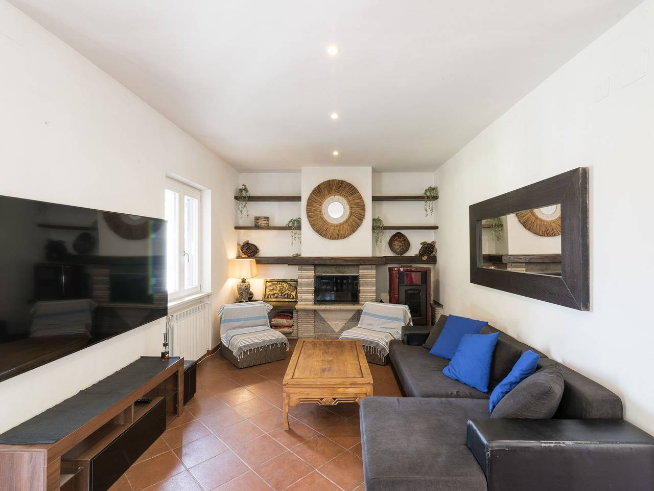 Villa San Felice 2 in Torre Olevola, Agro Pontino