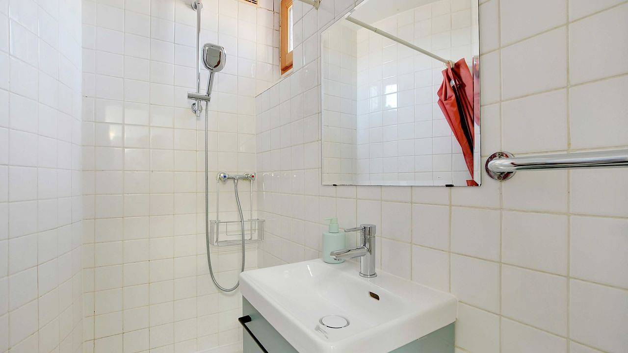 Entire studio, Studio für 2 Personen (20 m²) in Paris in 10th Arrondissement, Paris