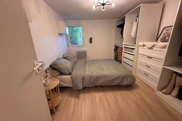 Entire apartment, Unique 2-bedroom apartment with a tree-lined garden and a terrace in Fuveau, Mediterranean Coast (France)