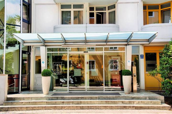 Hotel für 10 Personen, mit Sauna und Garten in München - 2