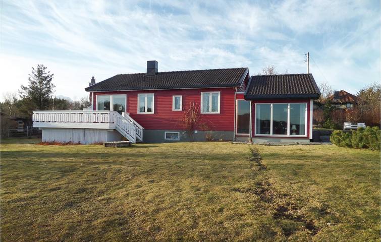 Vacation apartment for 5 people in Lofoten