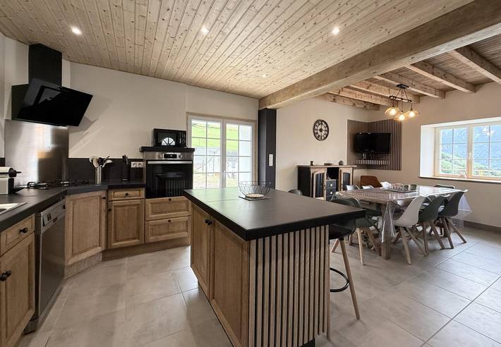 Gîte pour 8 personnes, avec terrasse dans vallée d'Aspe - 3