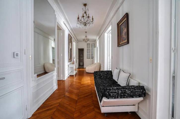 Chambre d’hôte pour 8 personnes à Paris - 4