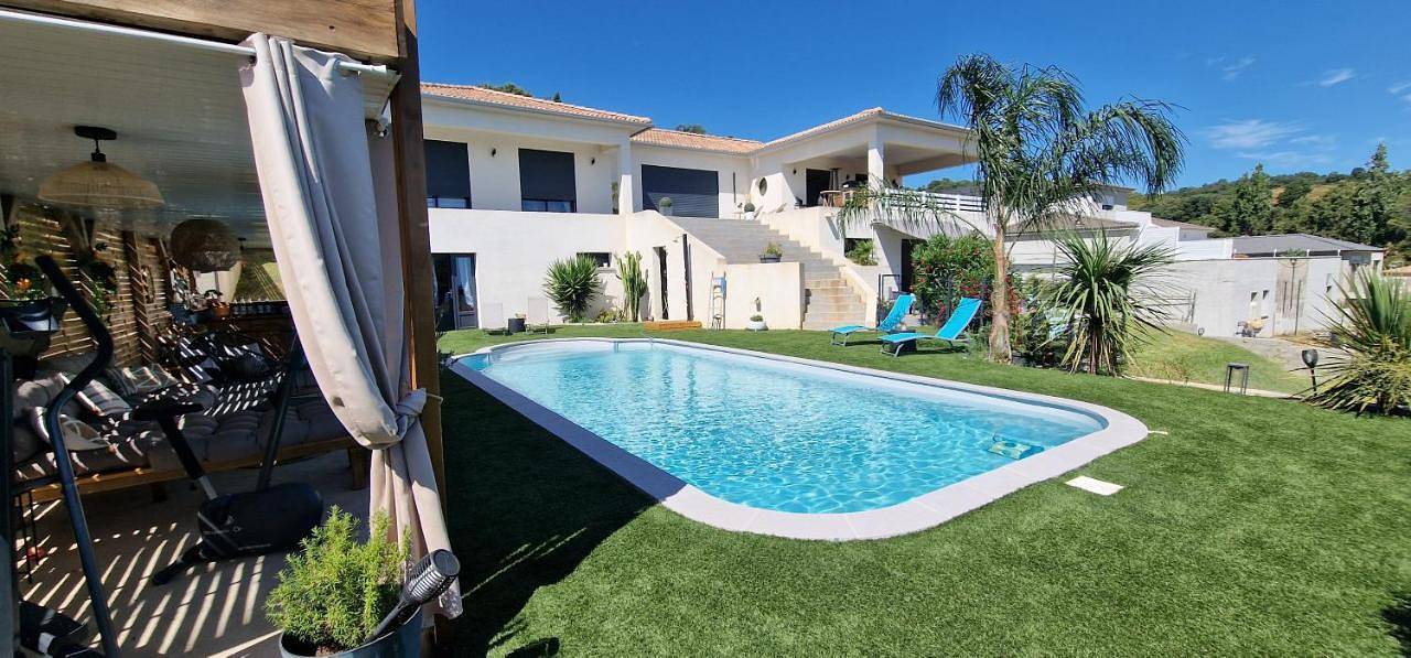 Appartement entier, Villa Bistinetti Rez de villa tout confort avec piscine in Penta-di-Casinca, Arrondissement de Corte