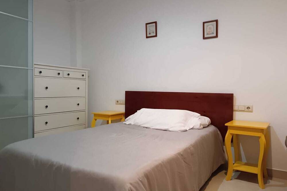 Entire apartment, Cervantes Apartment in Ribeira, Rías Baixas