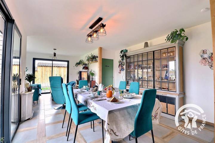 Chambre d’hôte pour 2 personnes, avec terrasse ainsi que jardin et vue à la Baie du Mont-Saint-Michel - 4