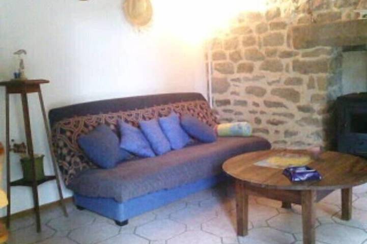 Gîte pour 2 personnes, avec jardin à Plomeur - 2