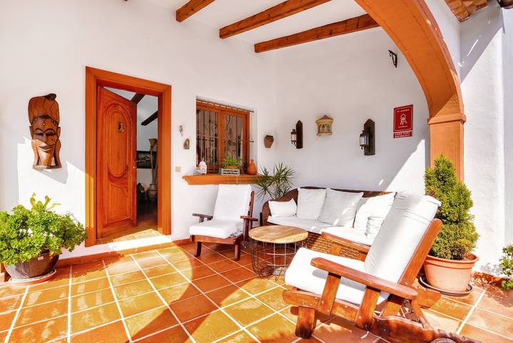 Villa 'Casa Toñy' with Private Pool, Wi-Fi and Air Conditioning in Pinosol, Jávea
