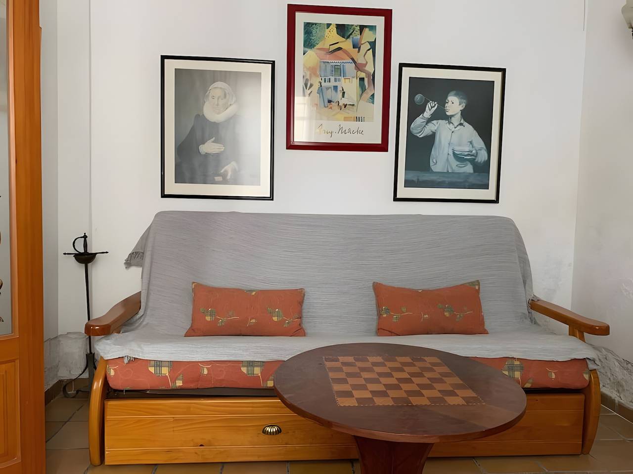 Holiday Home 'Ca Corrales' with Mountain Views, Wi-Fi and Air Conditioning in Calpe Old Town, Calpe