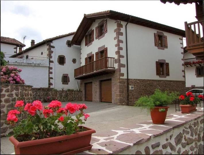 Casa rural para 8 personas, con Terraza y Vistas en Valle de Baztan