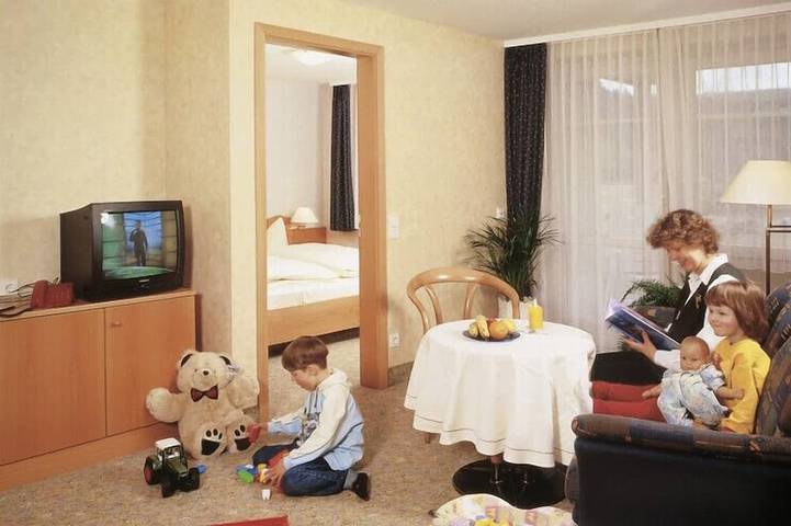 Ferienwohnung für 4 Personen, mit Garten und Sauna - 1