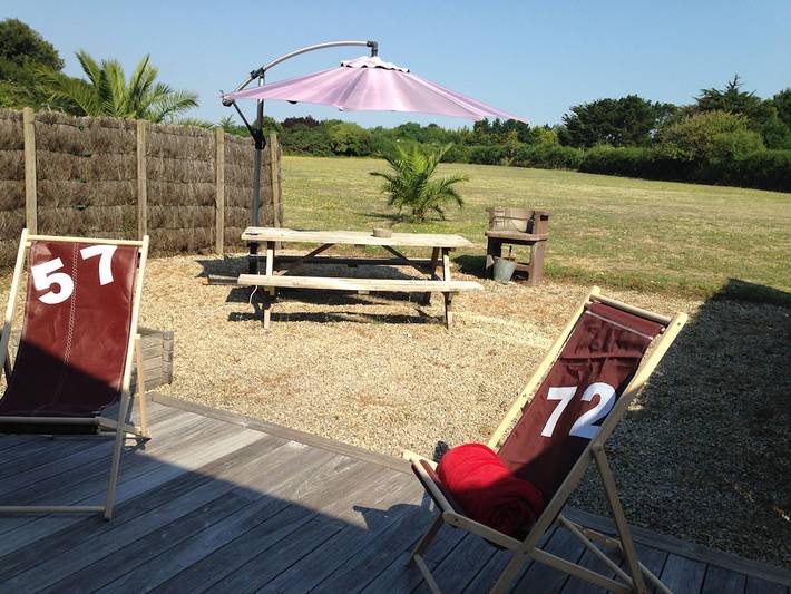 Gîte pour 4 personnes, avec terrasse et jardin