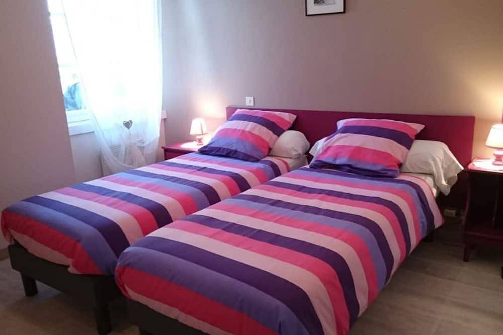 Appartement entier, Location vacances, rdc, 1km de la plage à  Erdeven en Morbihan-Bretagne sud in Kerhillio, Erdeven