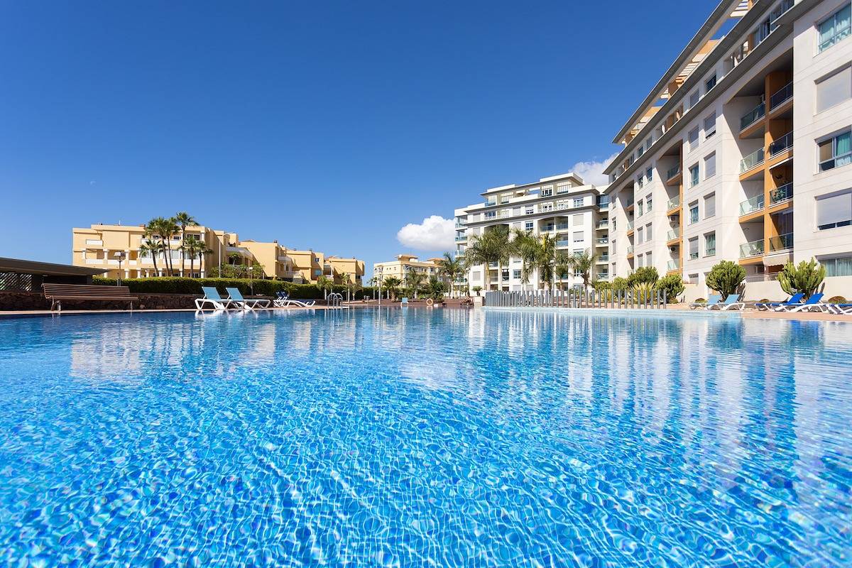 Entire apartment, Home2Book Abime Sunny Apartment Golf del Sur, Pool in Las Adelfas, San Miguel de Abona