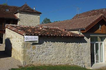 Location de vacances pour 2 personnes, avec jardin à Lissac-et-Mouret