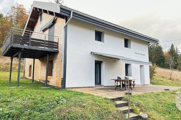Gîte pour 6 personnes, avec terrasse, animaux acceptés à Morbier