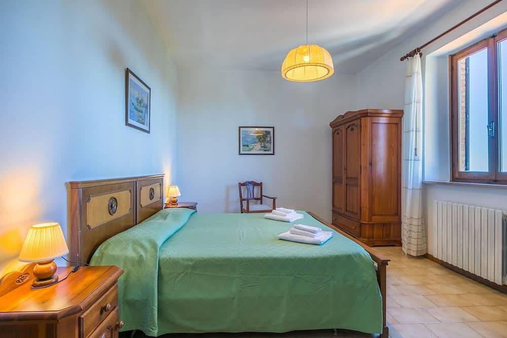 Schöne Wohnung in einem Ferienhaus mit  W-Lan, Pool, Tv, Terrasse und Haustiere erlaubt in San Vivaldo, Florenz Provinz