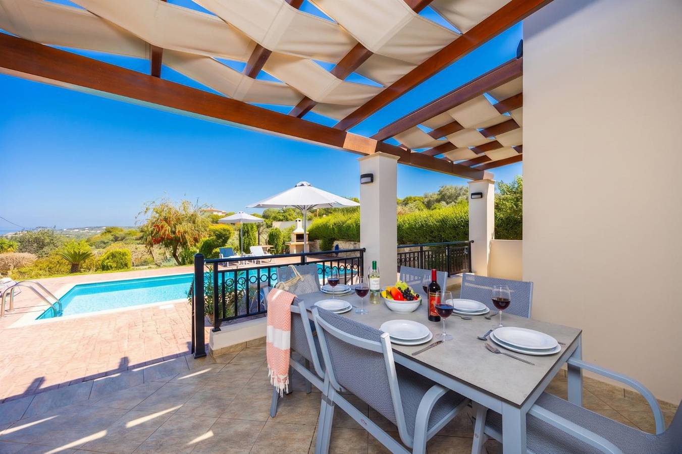 Villa Georgia in Gerani (Rethymnon), Nikiforos Fokas