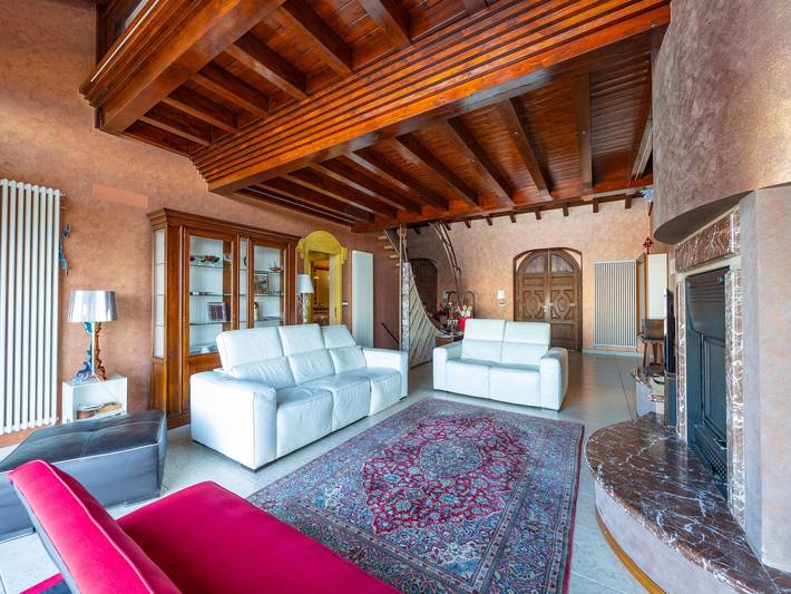 Villa con sauna interior privada en Sicilia in Gioiosa Marea, Provincia de Messina