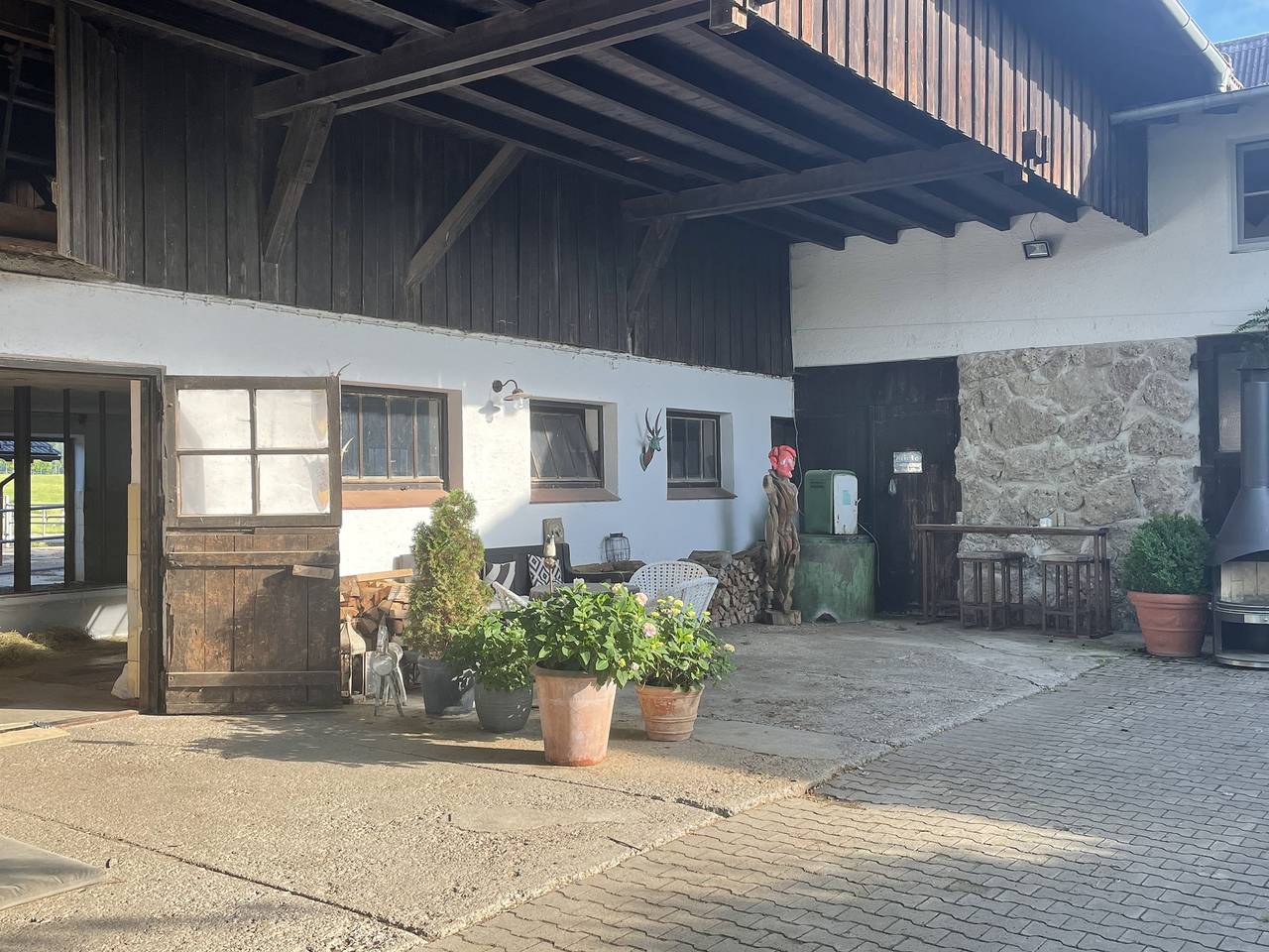 Huberhof - Melkerhaus bis 6 Personen mit Terrasse und Pool, 101 qm in Wonneberg, Rupertiwinkel