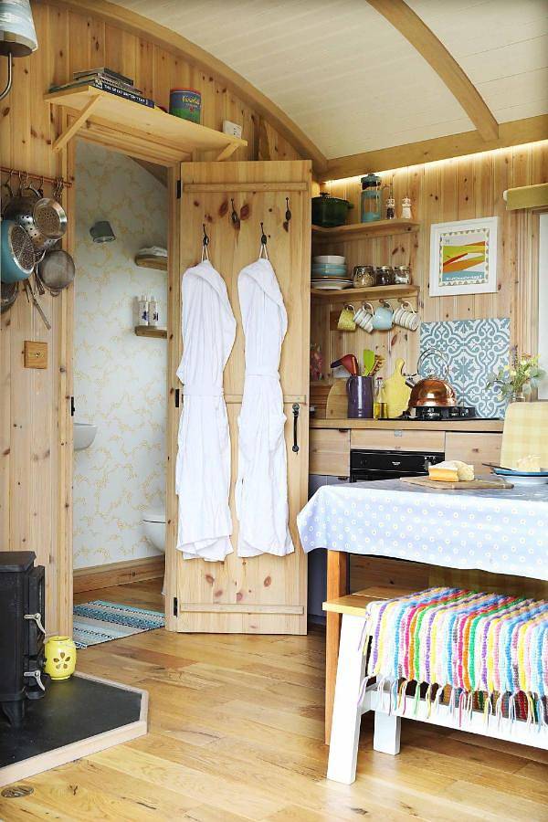 Apartment with Shower in Northumberland