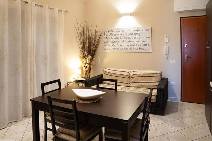 Gîte pour 4 personnes, avec terrasse et vue, animaux acceptés à Bosa Marina - 4