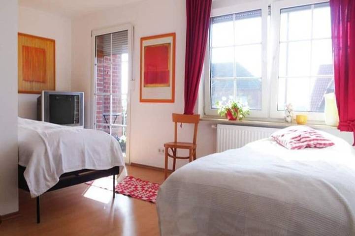 Ferienwohnung für 4 Personen, mit Garten - 1