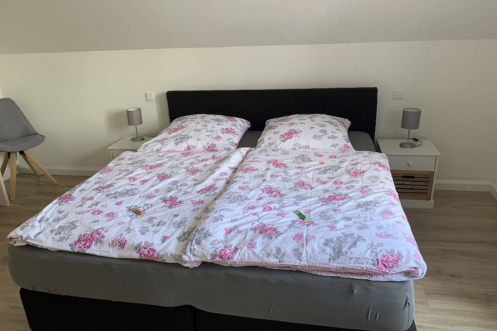 Geheel appartement, Centrum: Liefdevol gerenoveerd oud gebouw appartement in de Katharinenviertel in Osnabrüc in Osnabrück, Osnabrück en omgeving