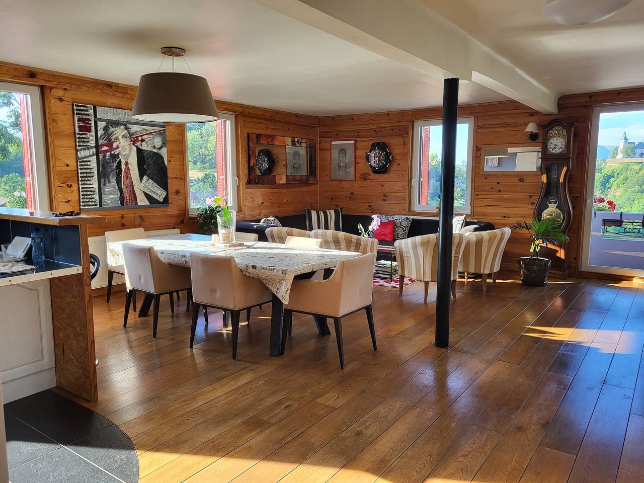 Apartamento entero, Apartamento espacioso con vistas a la montaña en Mont-Saxonnex in Mont-Saxonnex, Region Bonneville