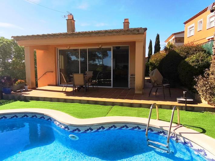 Casa rural para 4 personas, con Terraza y Jardín en Begur