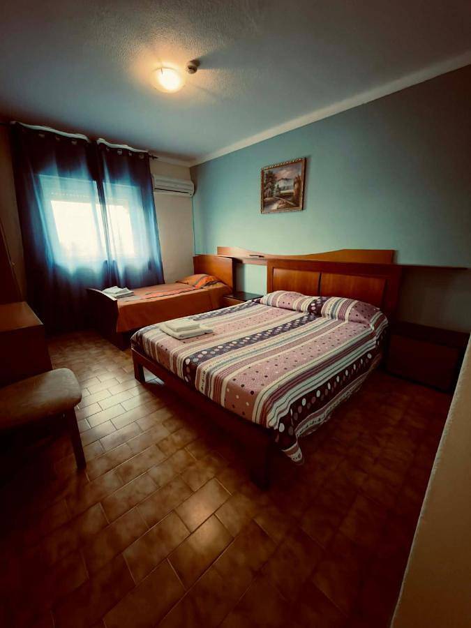 Gîte pour 3 personnes, avec bassin pour enfant et jardin ainsi que vue et piscine, animaux acceptés dans Ourique - 4