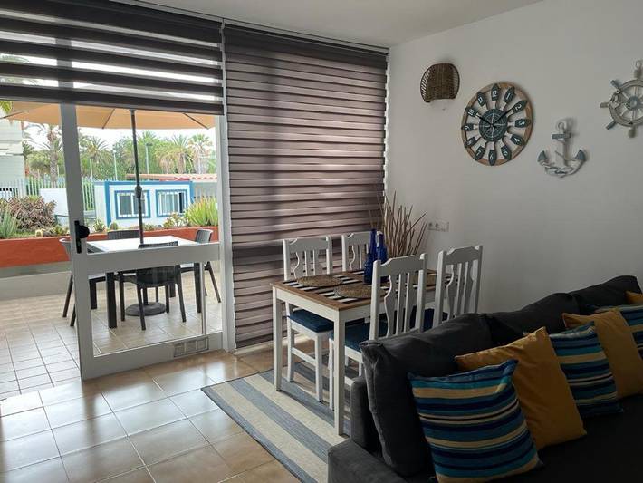Apartamento de vacaciones para 4 personas, con jardín además de piscina y vistas - 1