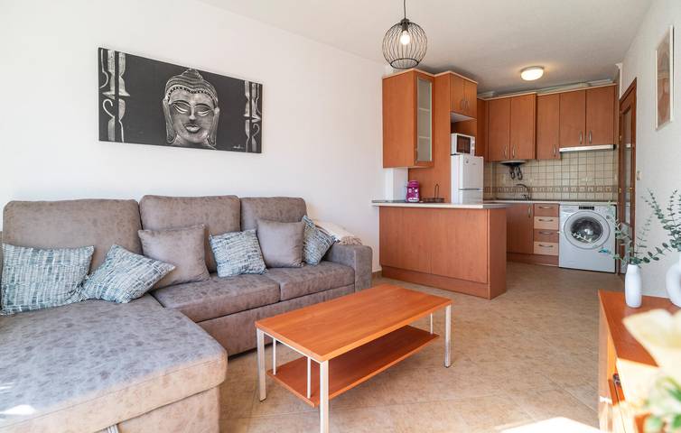 Appartamento intero, Accogliente appartamento vicino al centro città con WiFi e AC in Las Marinas Roquetas, Roquetas de Mar