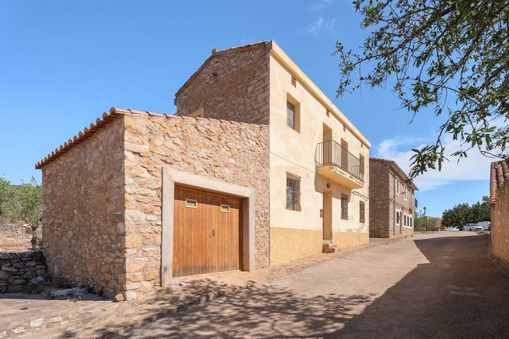 Casa rural para 6 personas, con Balcón en Culla