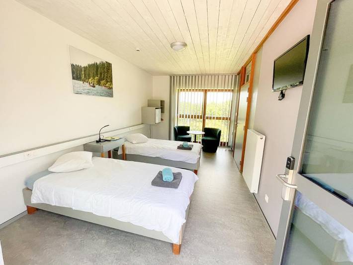 Location de vacances pour 2 personnes, avec piscine ainsi que jardin et sauna à Butgenbach - 2