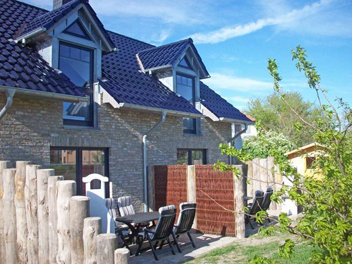 Ferienhaus für 5 Personen, mit Whirlpool und Terrasse sowie Garten und Sauna in Fuhlendorf