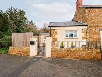 Cottage for 5 People in Melton, Leicestershire, Photo 1