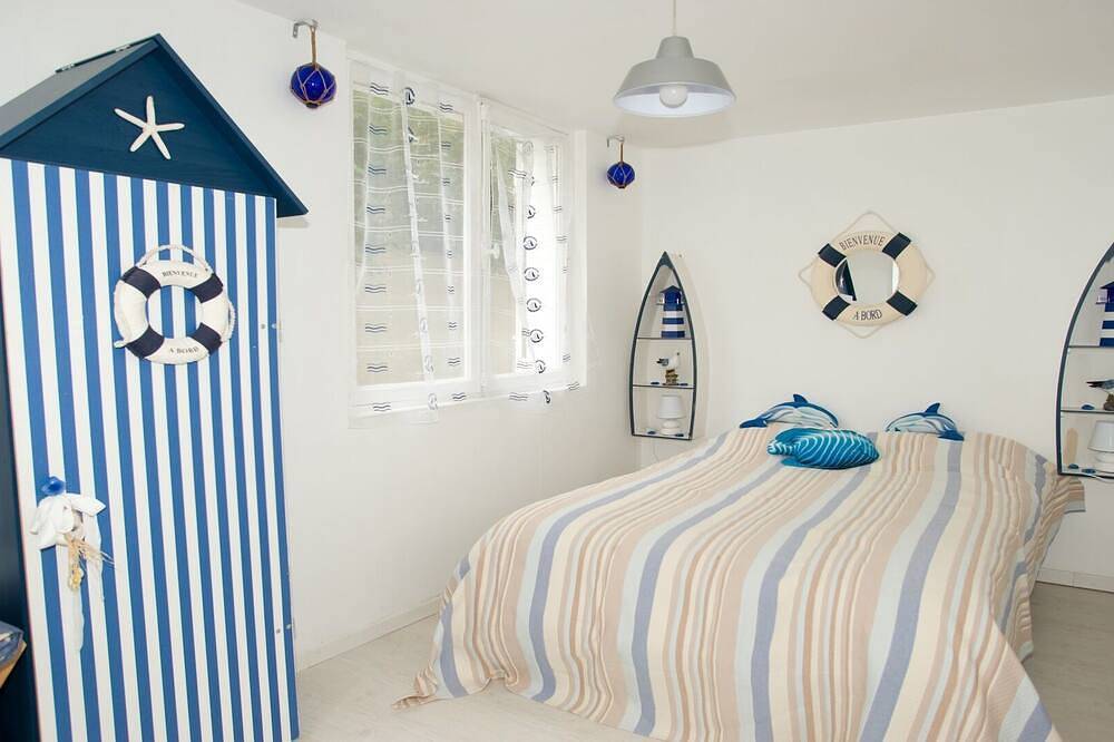 Entire apartment, Apartment 12 of Villa Simone F2 in Saint-Sauveur-de-la-Mer, Lisieux region