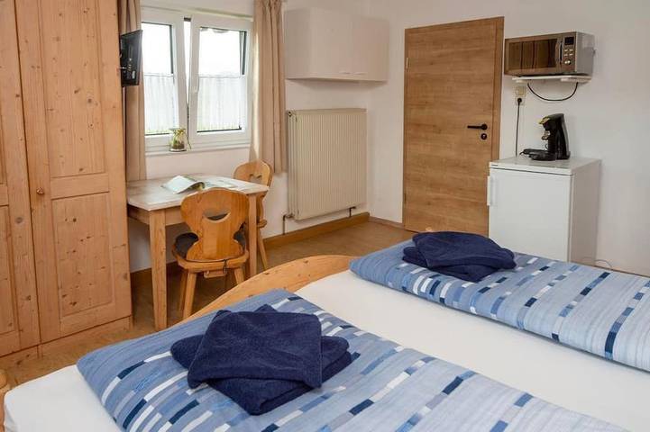 Bauernhof für 2 Personen, mit Garten, mit Haustier in Hopferau - 2