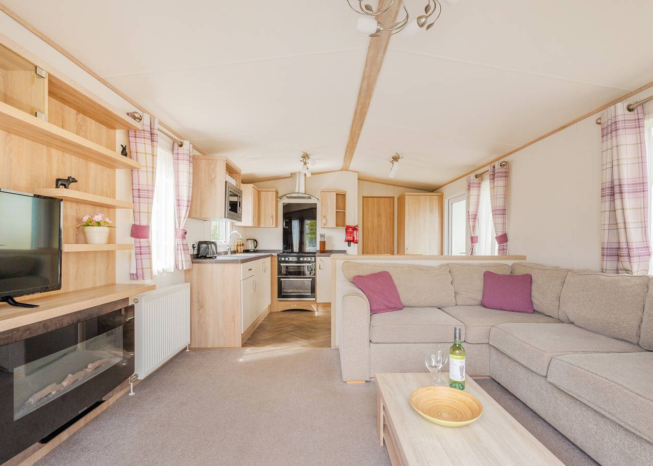 Signature Three Bedroom in Rodney Stoke, Somerset