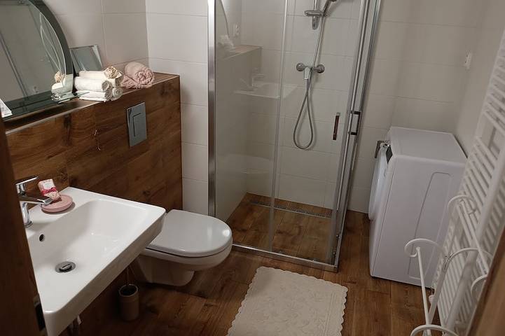 Ganze Wohnung, Cozy Apartment ideal for Hiking, Cycling, Outdoors in Low Tatras