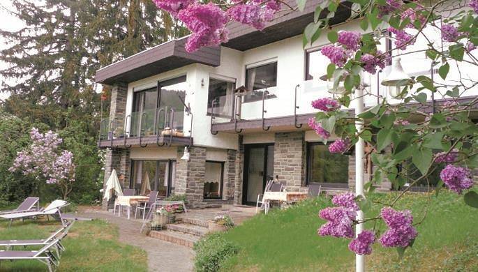 Ferienwohnung für 2 Personen, mit Terrasse und Garten in Heimbach - 2