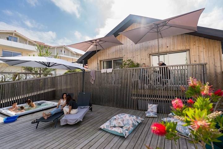 Chambre d’hôte pour 4 personnes, avec Jacuzzi et Terrasse à Capbreton