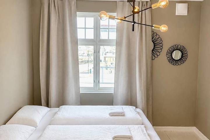 Central Haugesund Villa + Free Parking & Fast Wifi in Haugesund