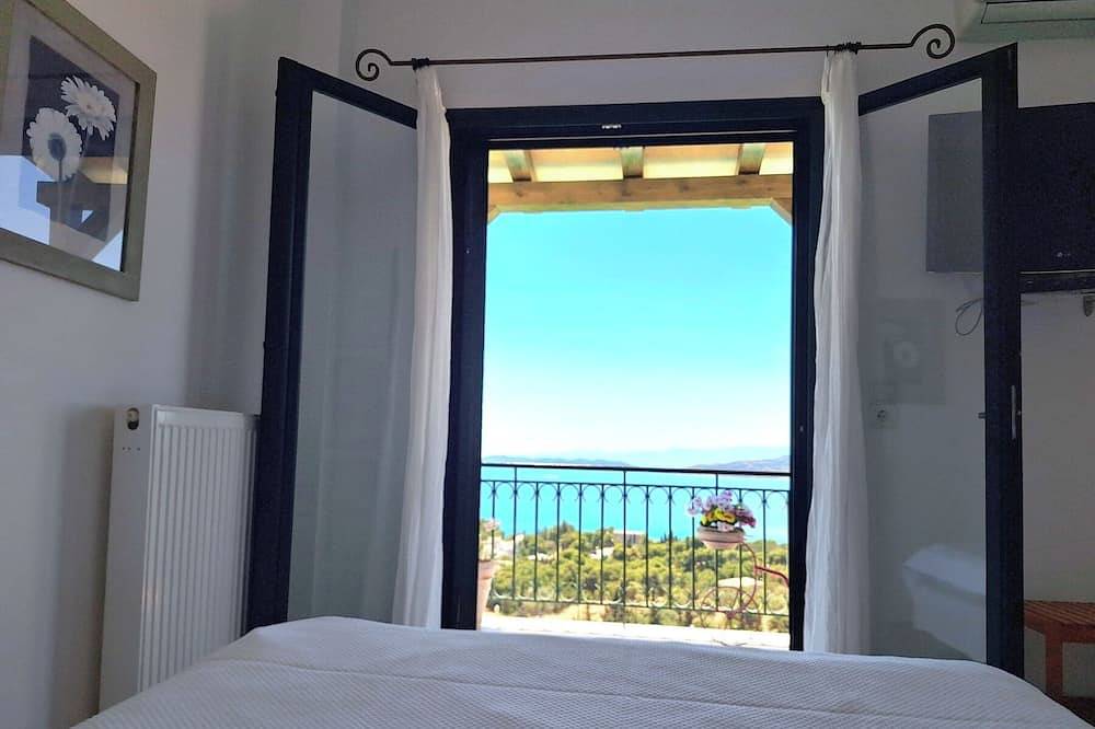 \"Ein Stück Himmel\". Villa mit herrlichem Meerblick,Pool und Spielzimmer in Porto Heli, Argolis